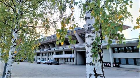 Tampereen stadionin ja liikuntapalvelujen sisäänkäynti.