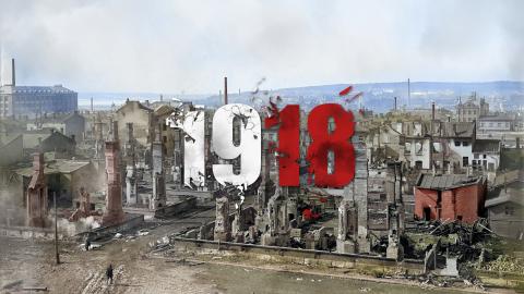 Kuvassa pommitettua kaupunkia.