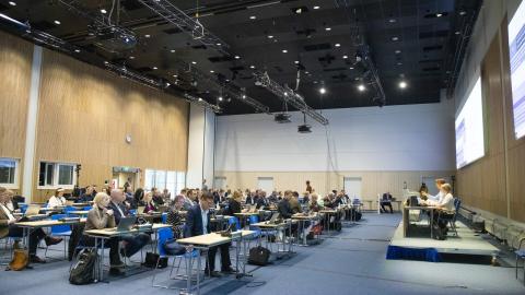 Valtuuston kokous Tampere-talossa.