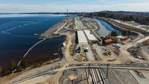 Ilmakuva Hiedanrannasta Tampereen keskustaan päin.