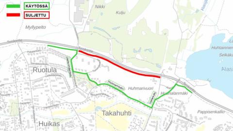 Karttakuvassa suljettava työmaa-alue punaisella ja kiertoreitti vihreällä.