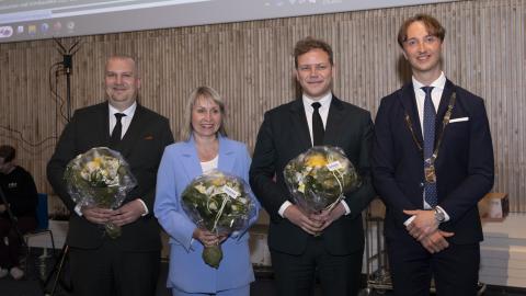 Tampereen pormestari ja apulaispormestarit kuvassa.