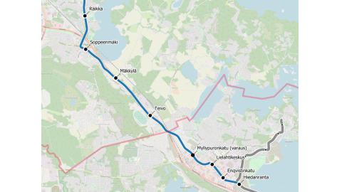 Kartalle merkittynä raitiotie asemineen ja kuntaraja.