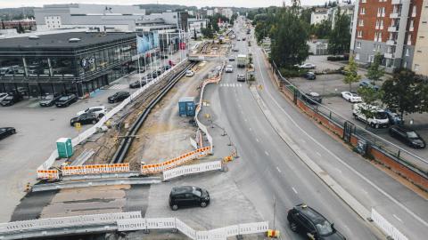 Ratikkatyömaata Hatanpään valtatiellä Hatanpään kohdalla.