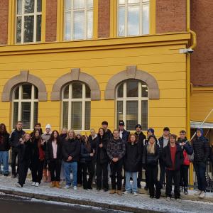 Pyynikin lukion opiskelijoita