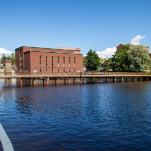 A temporary bridge over the Tammerkoski in the summer of 2026.