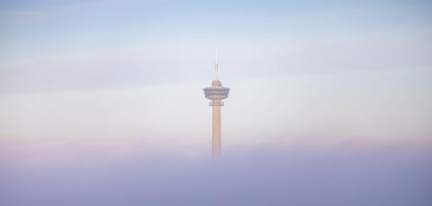 Sumuinen maisema ja Näsinneula