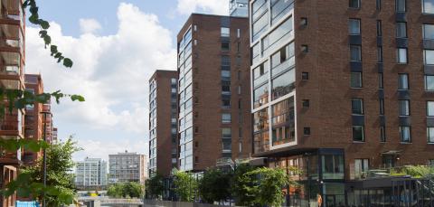 Ranta-Tampellan kerrostaloja.