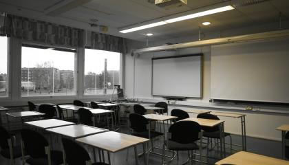 Luokkatila 227 Sampolassa. 