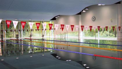 Tesoma swimming pool.