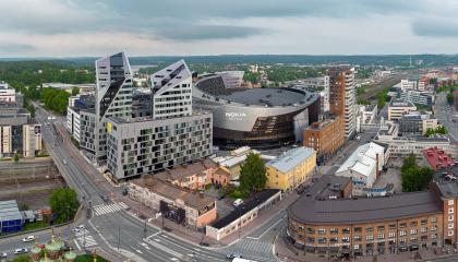 Nokia-areena ja ympäristöä ilmasta käsin kuvattuna.