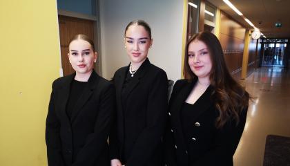 Tredun Shameless-yrittäjät Sara Lehtimaa, Elli Tamminen ja Jenna Karvonen.