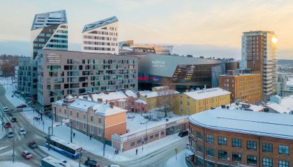 Kuvassa Tampereen kaupunkia talvella