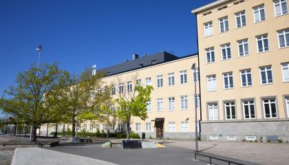 Nekalan koulu eli uusi kulttuurikeskus kesällä