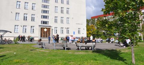 Hatanpään lukio Äidinkieli