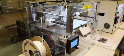 Tekomon 3D-tulostin.