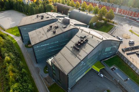 Ilmakuva Tipotien terveysasemasta.