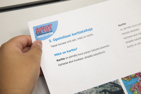 Tämän oppimateriaalin sivulla opetellaan kartanlukutaitoja.