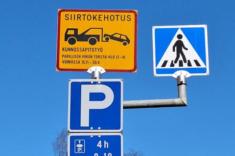 Nykyaikainen lähisiirtomerkki läheltä kuvattuna.