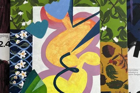 Monivärinen, abstraktilta näyttävä taideteos.